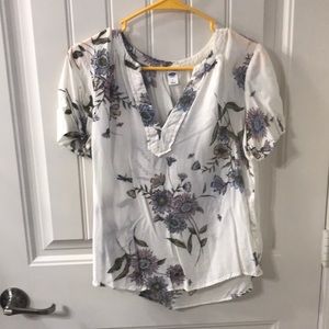 Old Navy floral blouse